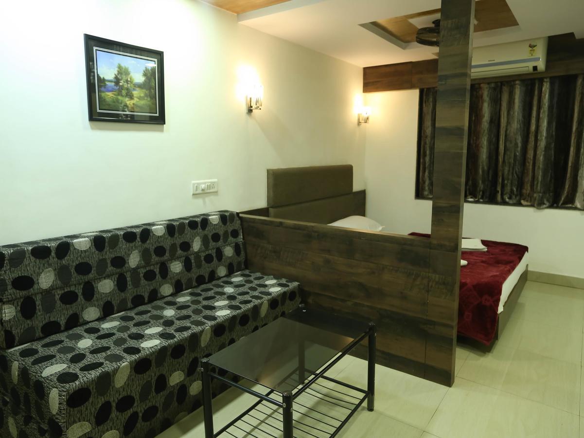 Hotel Kudla Rasaprakash 망갈로르 외부 사진